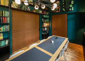 BREEDVELD schuifwand S110 - unieke leren wand - dicht
